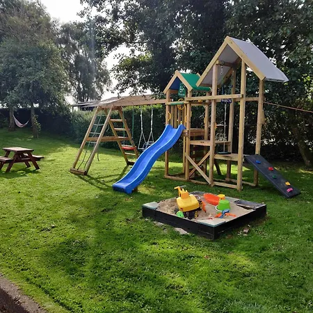 Stort Og Dejligt Vaerelse Med Privat Bad * Hornsyld